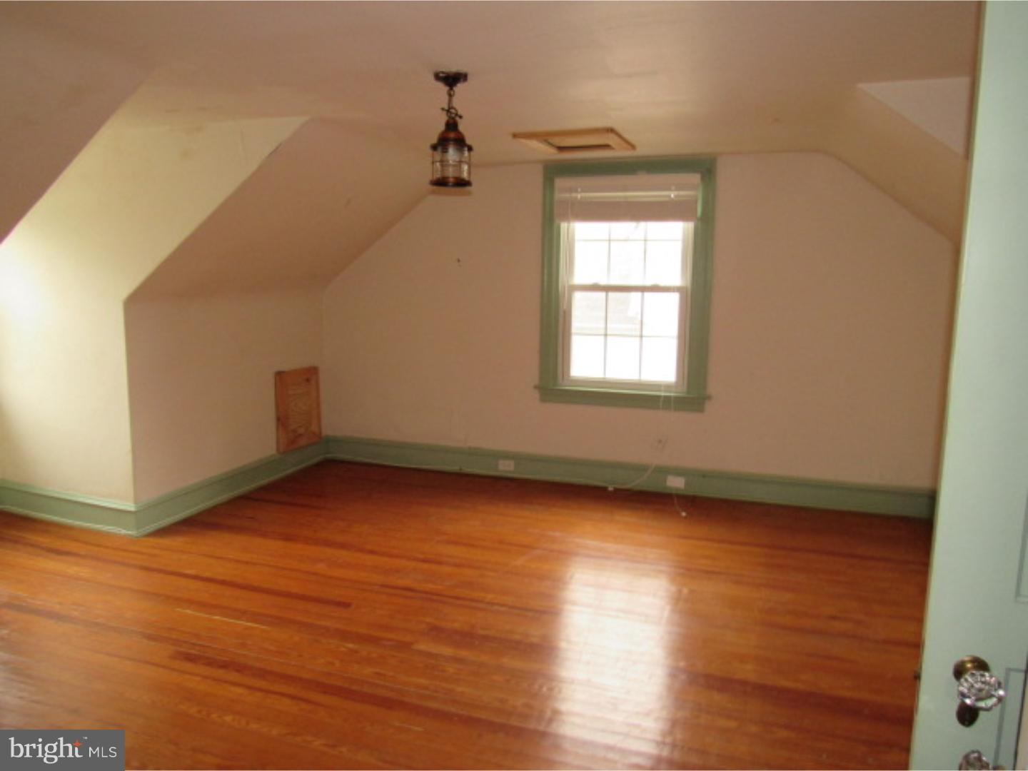 26 East Marshall Road Lansdowne, PA 19050 - Photo 18 of 24 Gallery Image 18