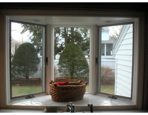 70 Livermore Road Belmont, MA 02478 - Photo 11 of 17 Gallery Image 11