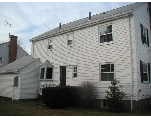 70 Livermore Road Belmont, MA 02478 - Photo 2 of 17 Gallery Image 2