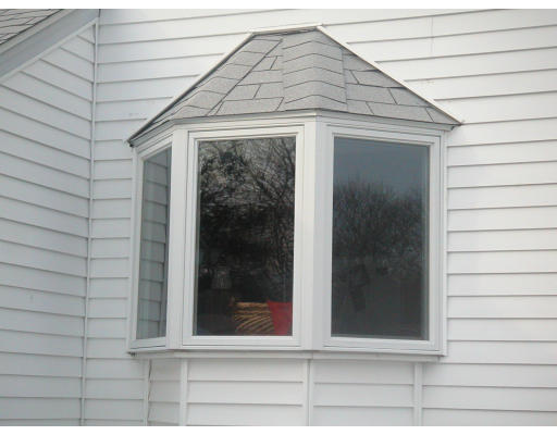 70 Livermore Road Belmont, MA 02478 - Photo 4 of 17 Gallery Image 4
