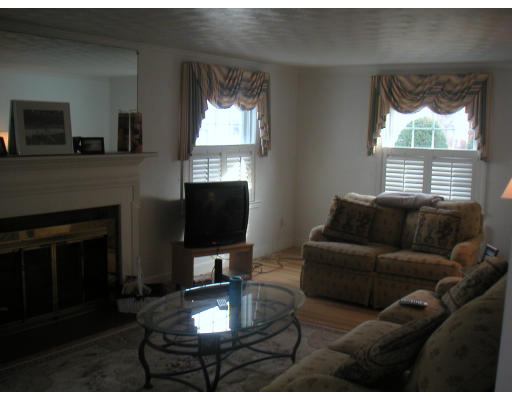 70 Livermore Road Belmont, MA 02478 - Photo 6 of 17 Gallery Image 6