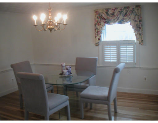 70 Livermore Road Belmont, MA 02478 - Photo 8 of 17 Gallery Image 8