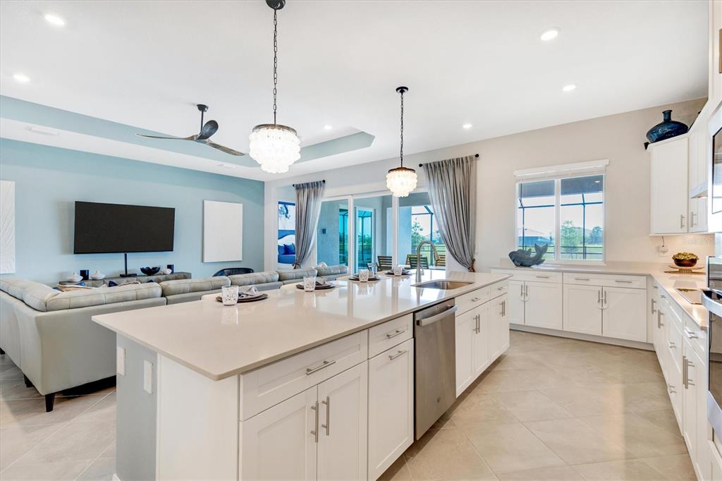 12736 Tulum Loop Venice, FL 34293 - Photo 10 of 100