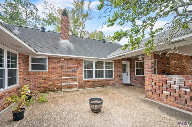 $319,900 | 12543 Warwick Avenue, Baton Rouge, LA 70815