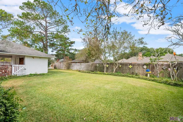 $319,900 | 12543 Warwick Avenue, Baton Rouge, LA 70815