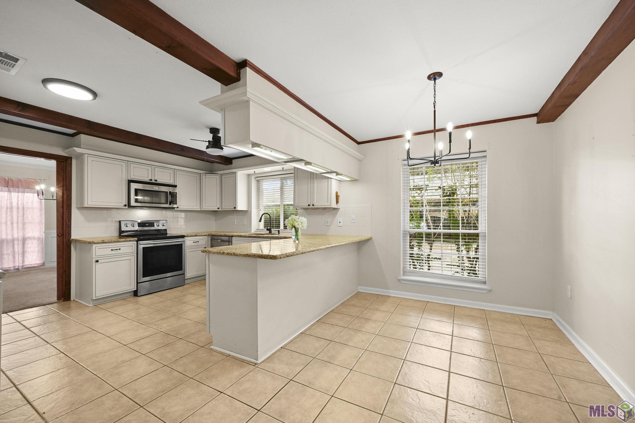 12543 Warwick Avenue Baton Rouge, LA 70815 - Photo 8 of 22