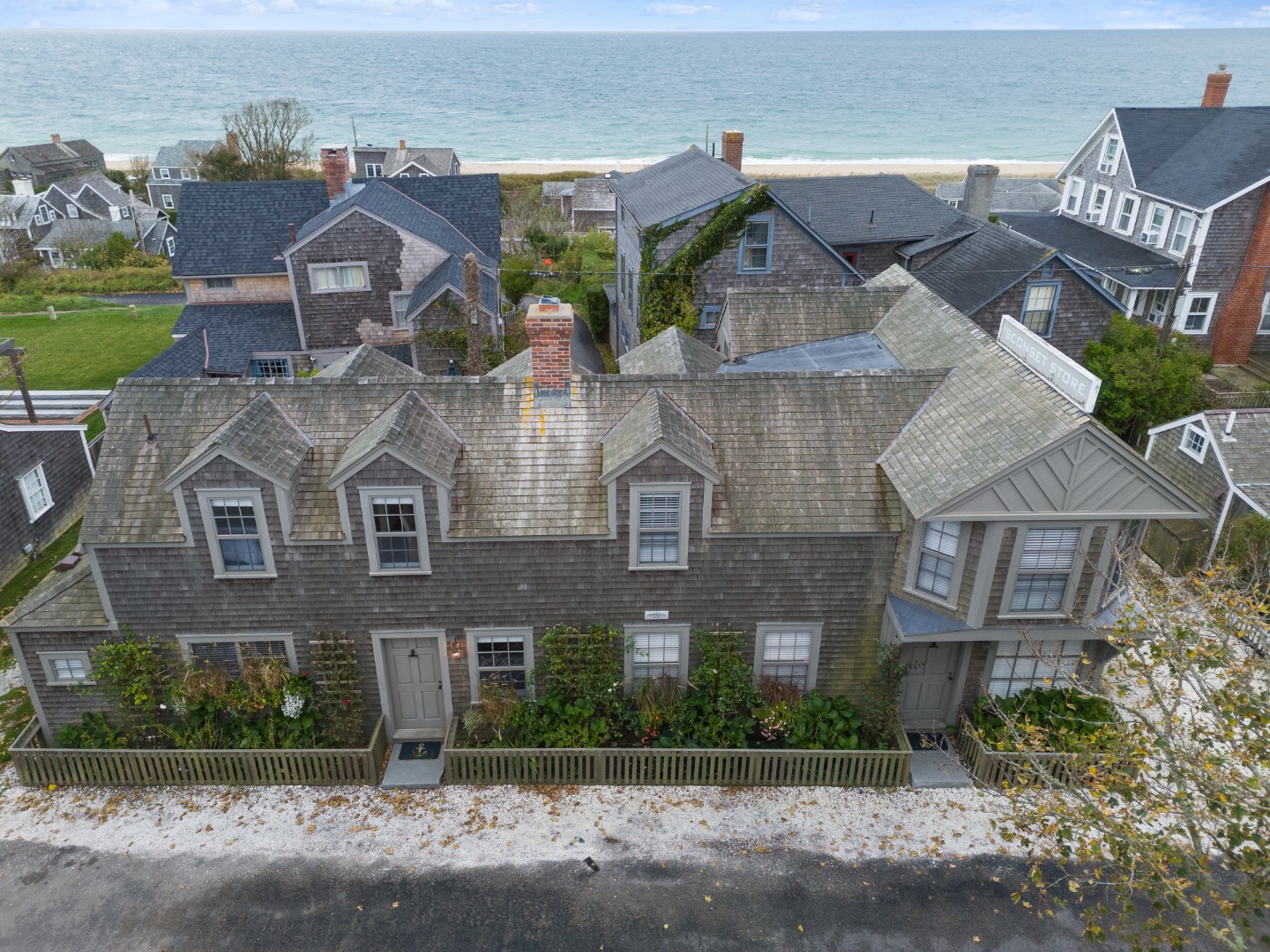 25 Broadway Nantucket, MA 02554 - Photo 51 of 60