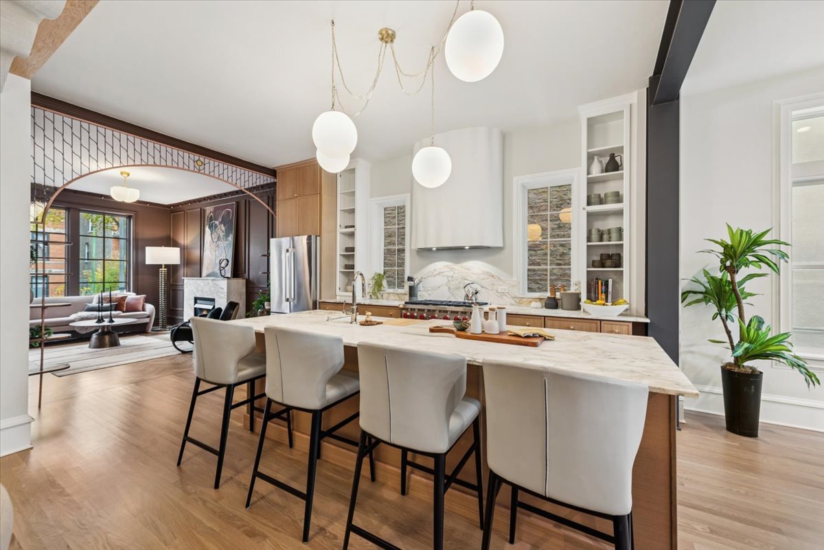 2337 West Belden Avenue Chicago, IL 60647 - Photo 19 of 53 a kitchen with a table and chairs in it