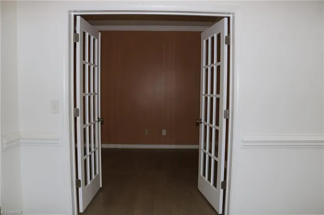 $444,999 | 6215 Glen Way Drive, Winston-Salem, NC 27107