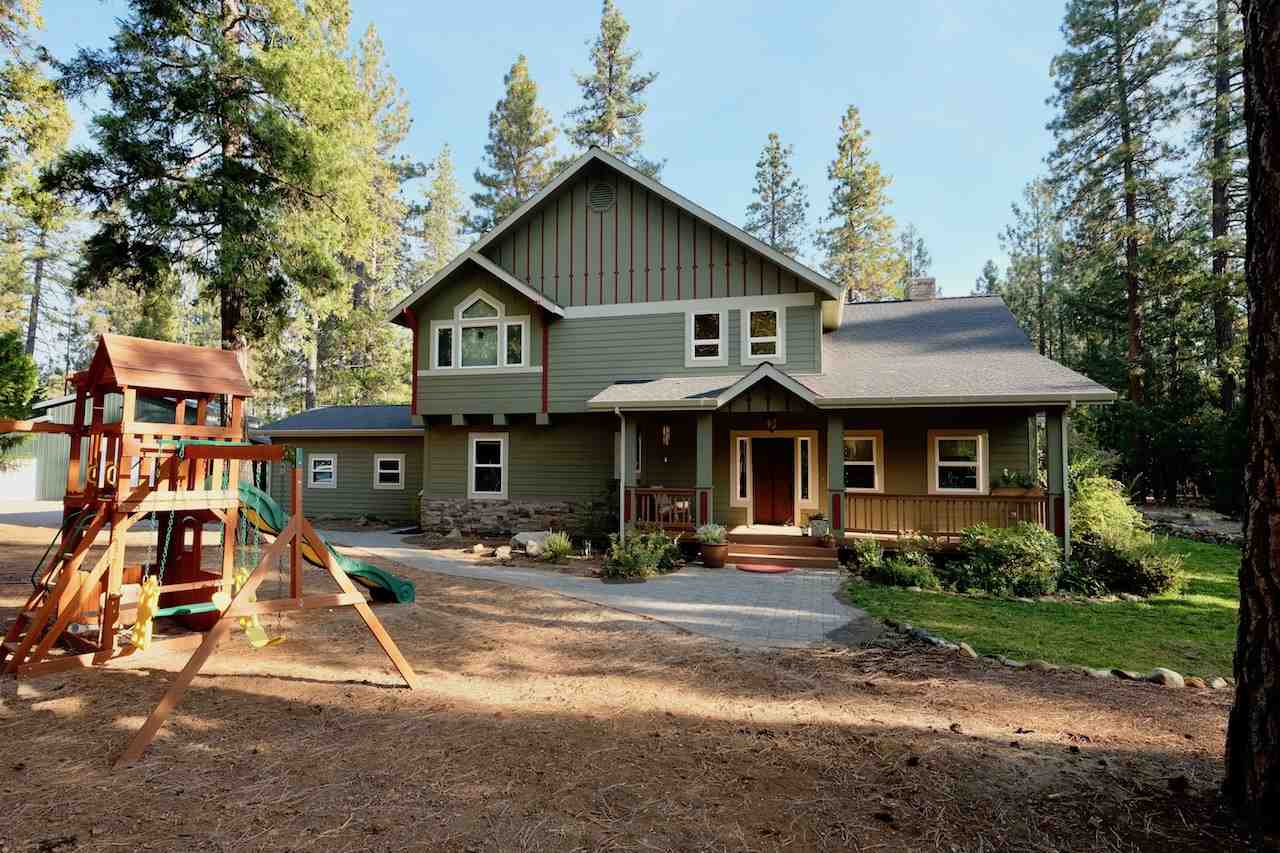 10716 North Old Stage Road Weed, CA 96094 - Photo 1 of 17 Gallery Image 1