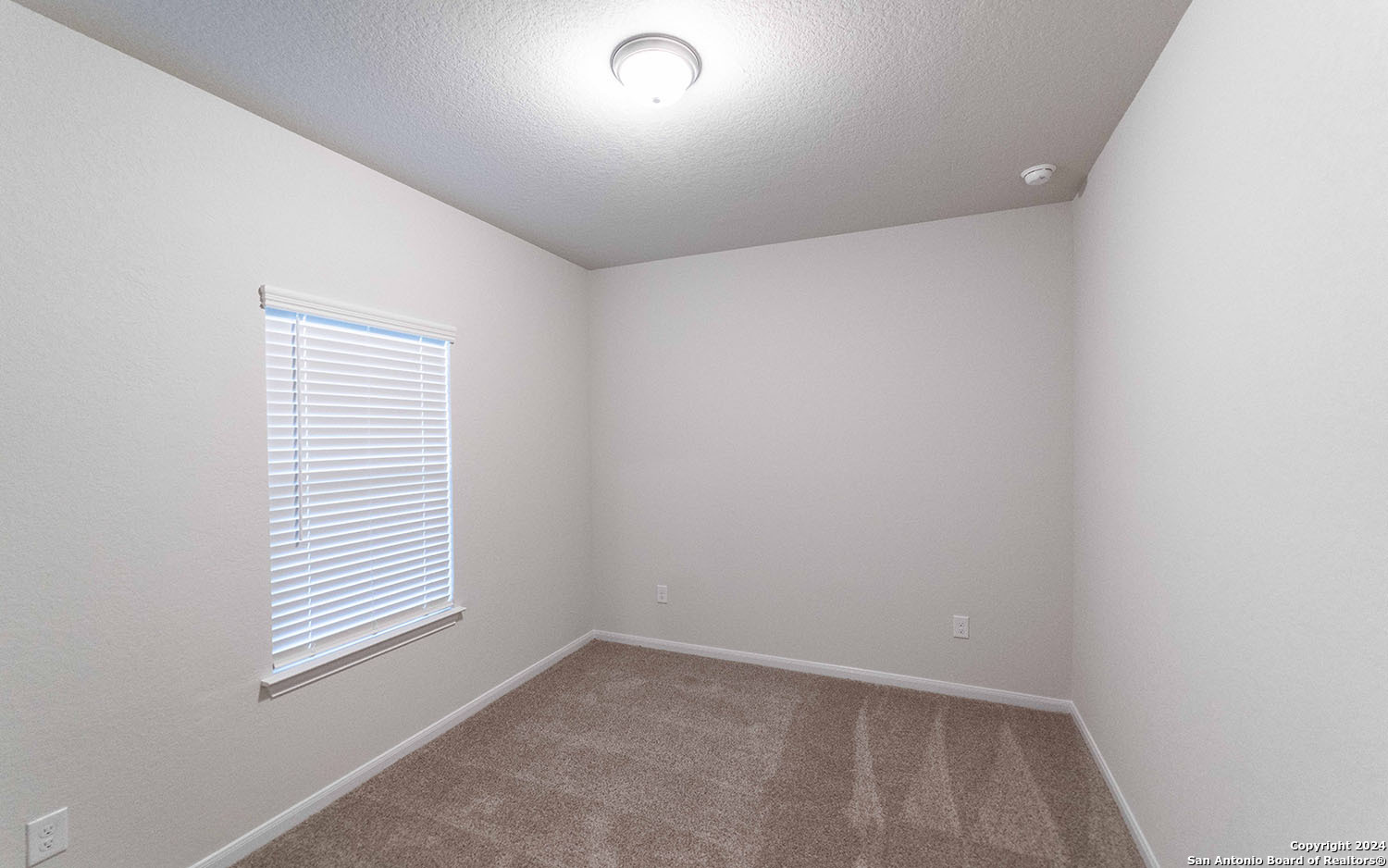 300 Jills Path Seguin, TX 78155 - Photo 11 of 14