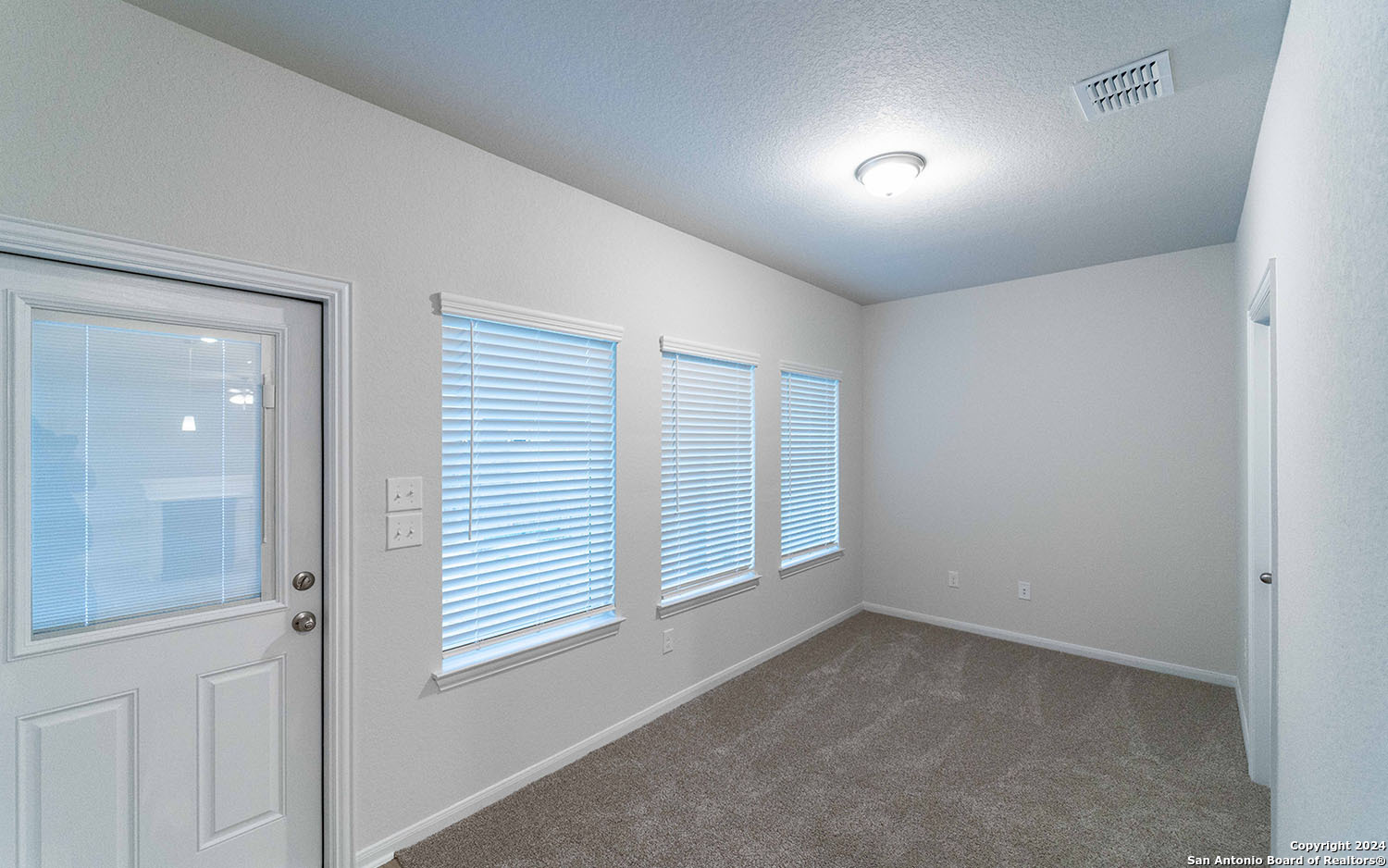 300 Jills Path Seguin, TX 78155 - Photo 8 of 14