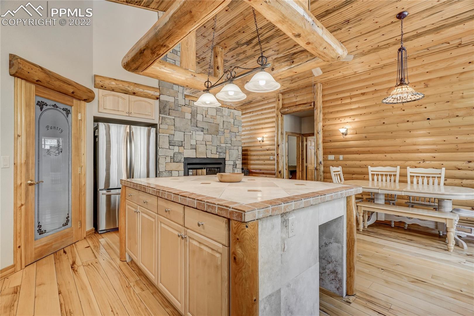 15870 Winding Trail Road Colorado Springs, CO 80908 - Photo 14 of 50 Gallery Image 14