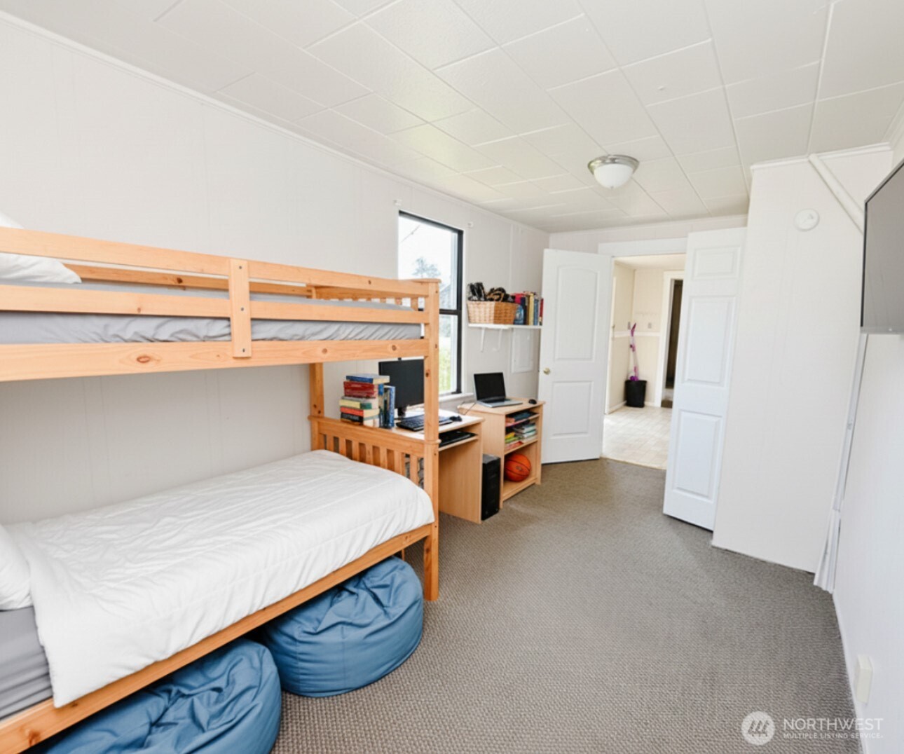 1202 West Perry Street Aberdeen, WA 98520 - Photo 12 of 35 a room with storage and utility