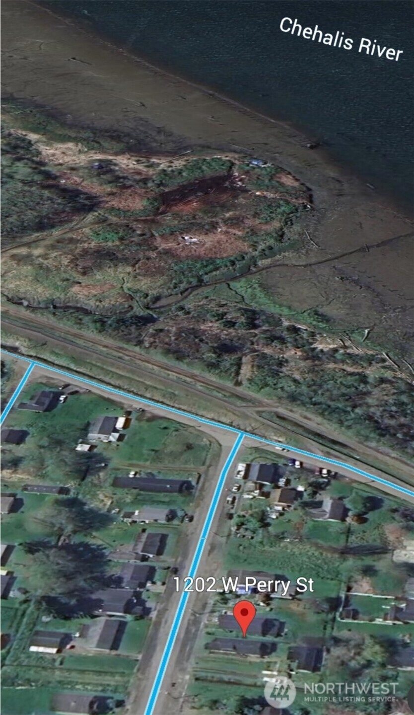 1202 West Perry Street Aberdeen, WA 98520 - Photo 32 of 35 a view of outdoor space