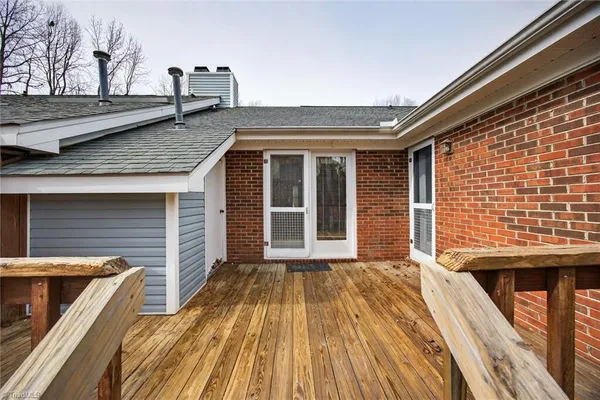 $200,000 | 2004 Saddlegate Court, Greensboro, NC 27407