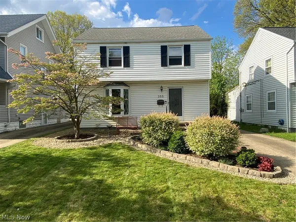 $210,000 | 355 East Dresden Avenue, Akron, OH 44301