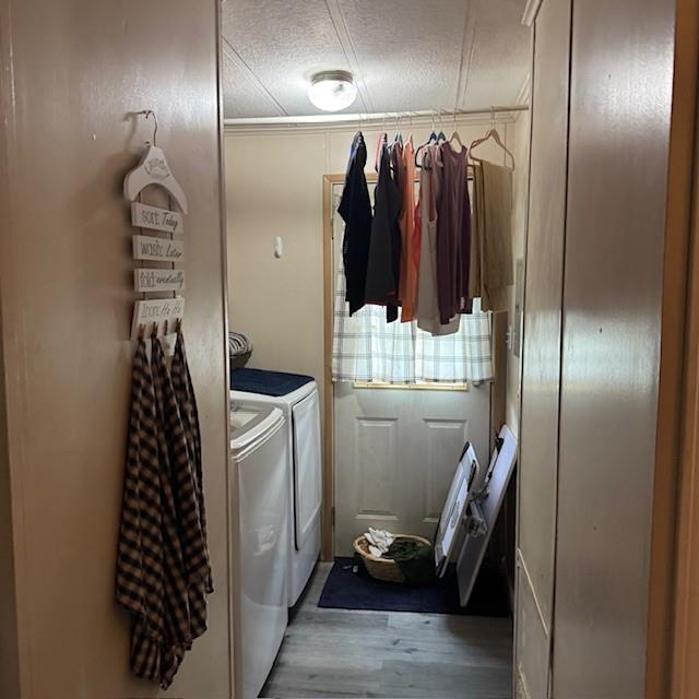 910 Robin Drive Apollo, PA 15613 - Photo 15 of 22 a walk in closet