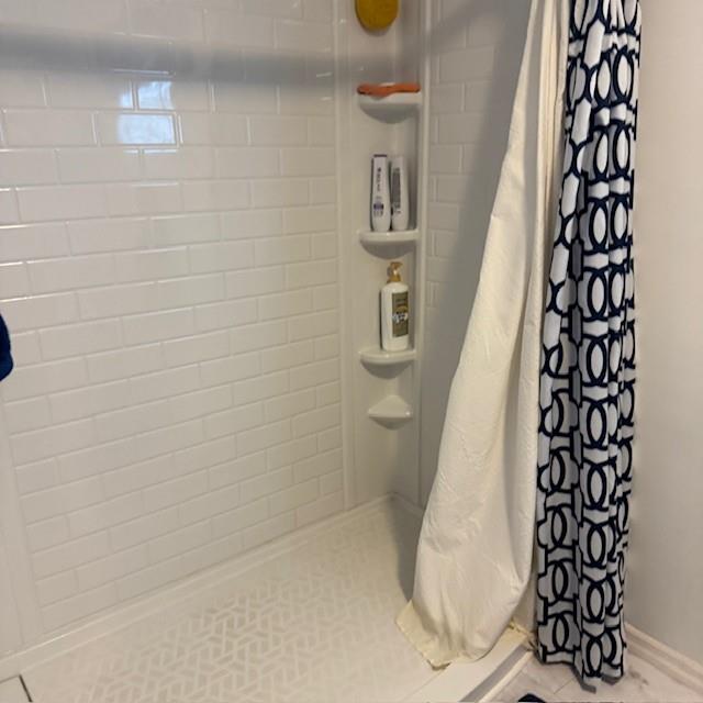 910 Robin Drive Apollo, PA 15613 - Photo 19 of 22 a bathroom with a sink and toilet