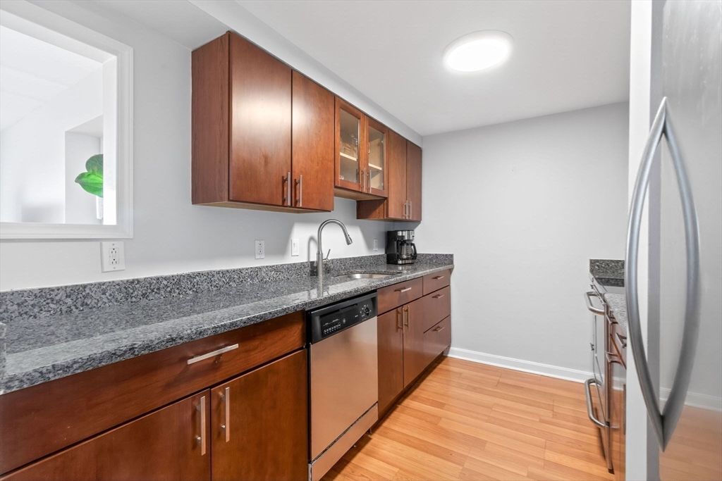 200 Captains Row, Unit 408 Chelsea, MA 02150 - Photo 9 of 33