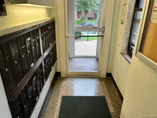 5621 Netherland Avenue, Unit 3C Bronx, NY 10471 - Photo 15 of 17 Lobby