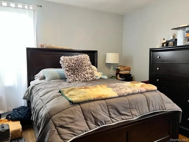 $149,999 | 5621 Netherland Avenue, Unit 3C | North Riverdale