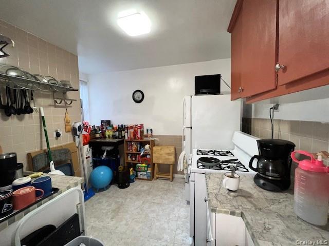 5621 Netherland Avenue, Unit 3C Bronx, NY 10471 - Photo 10 of 17