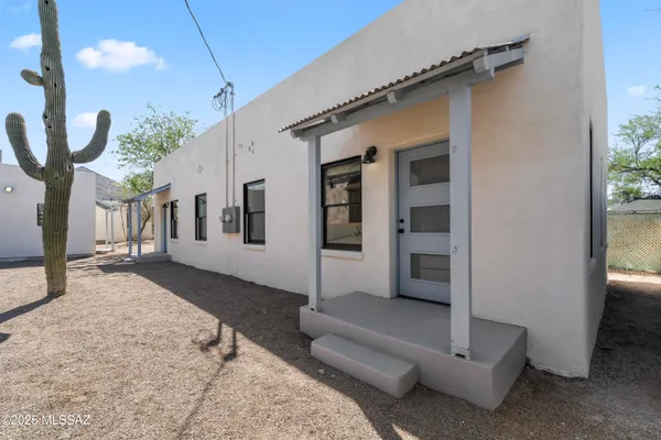 $1,295 | 717 North 7th Avenue, Unit D, Tucson, AZ 85705