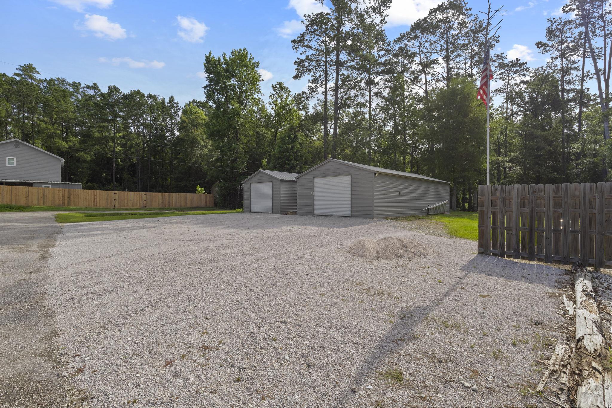 805 Gentry Road Silsbee, TX 77656 - Photo 29 of 34
