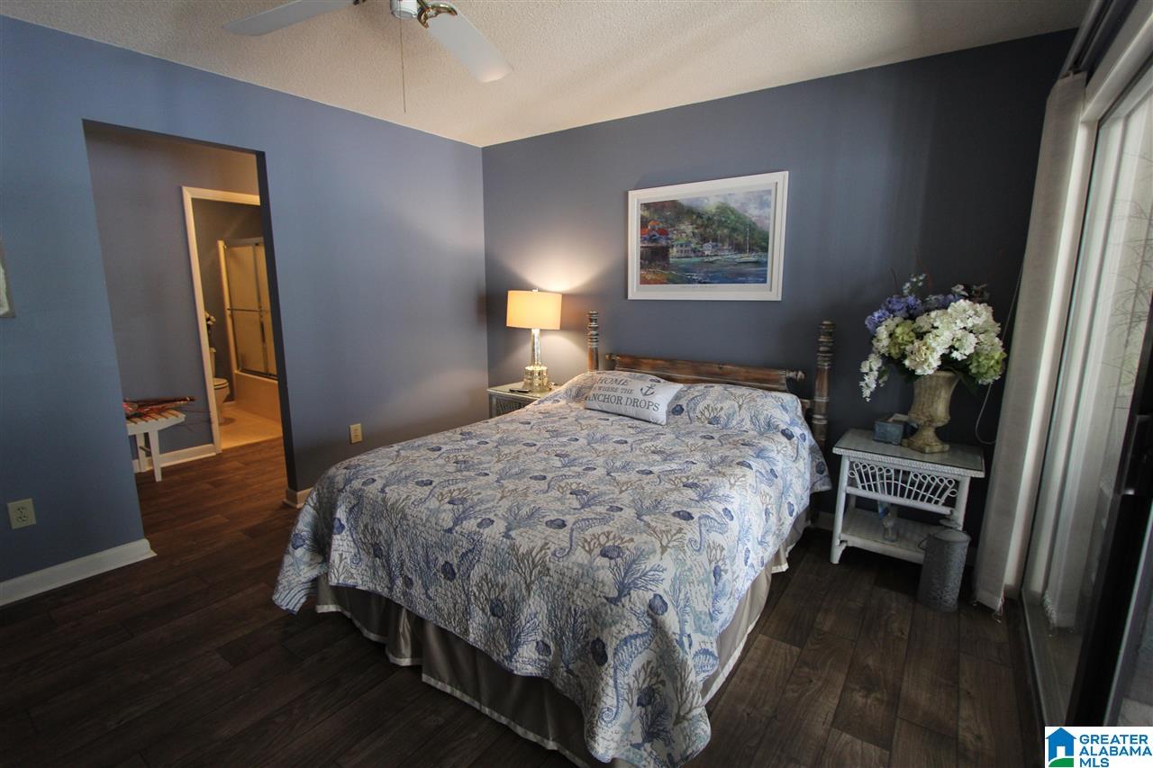 304 Paradise Isle, Unit 304 Riverside, AL 35135 - Photo 12 of 50