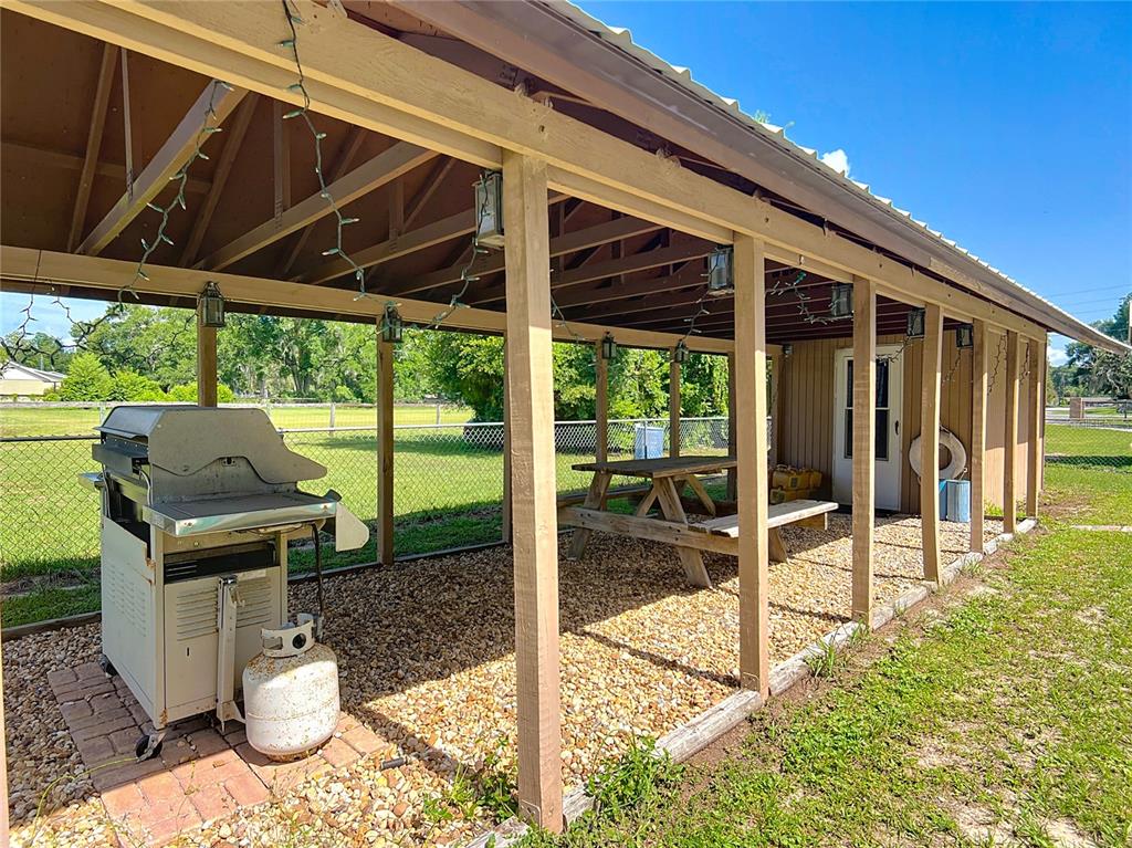 3040 Northeast 97th Street Road Anthony, FL 32617 - Photo 45 of 65
