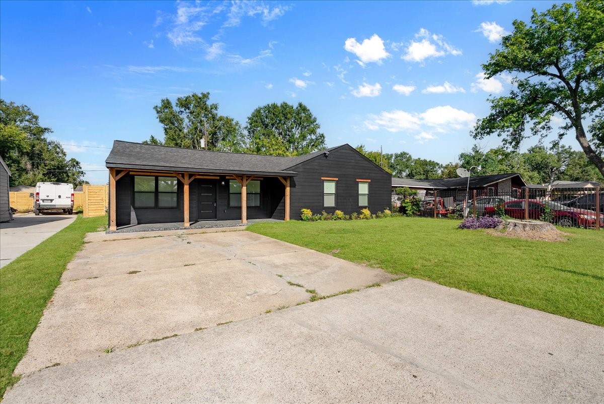 5219 Cosby Street Houston, TX 77021 - Photo 2 of 50