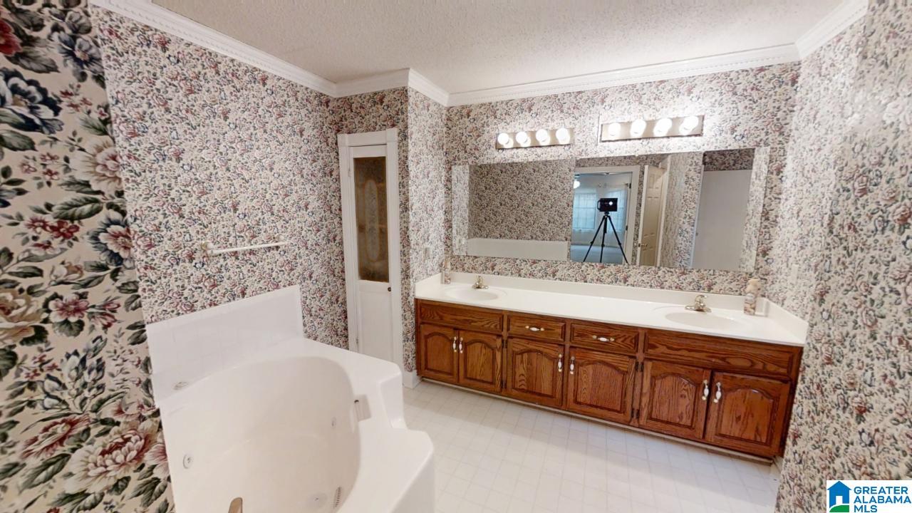 1704 Sharon Lane Jasper, AL 35504 - Photo 21 of 50
