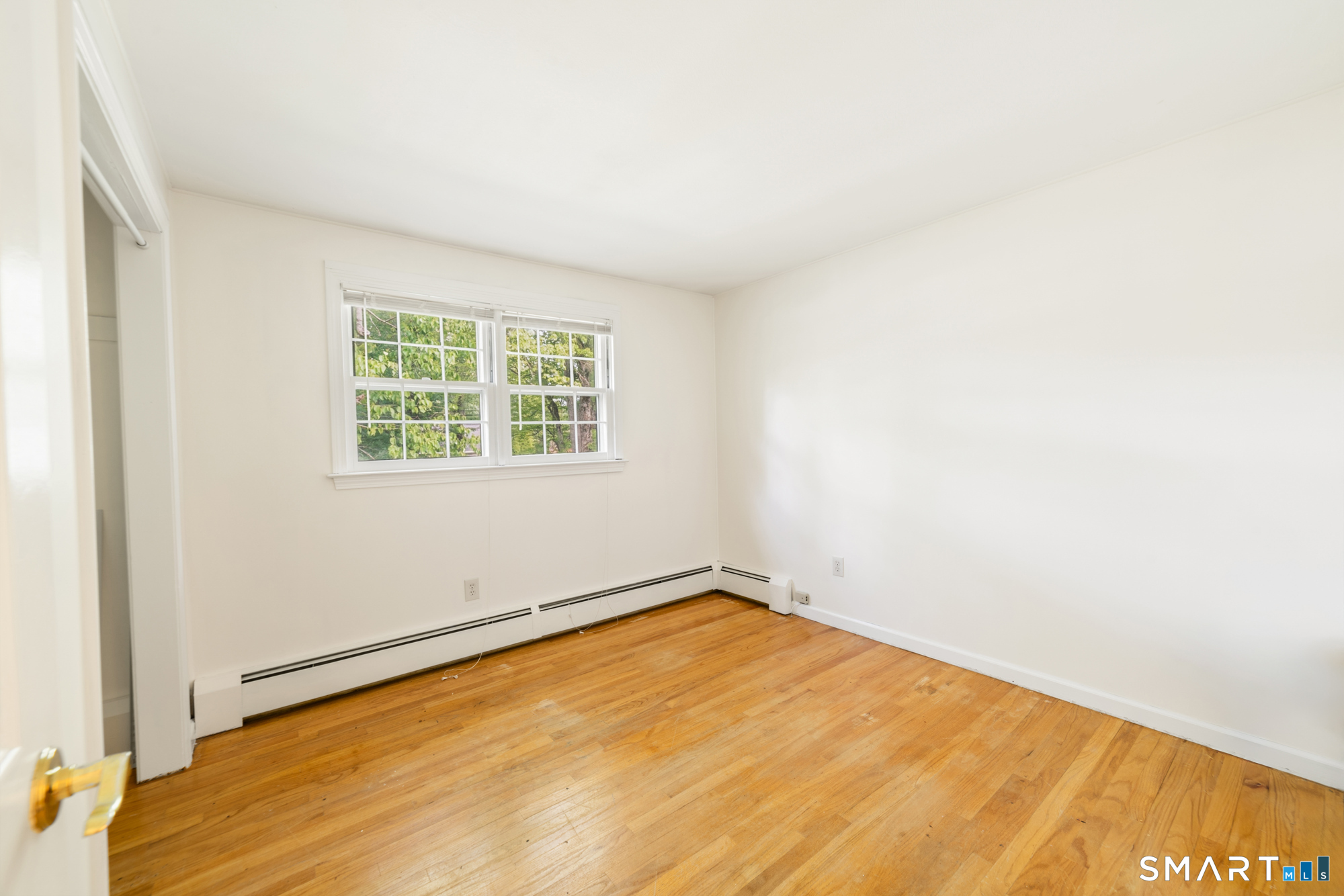 91 Booth Hill Road Shelton, CT 06484 - Photo 12 of 39