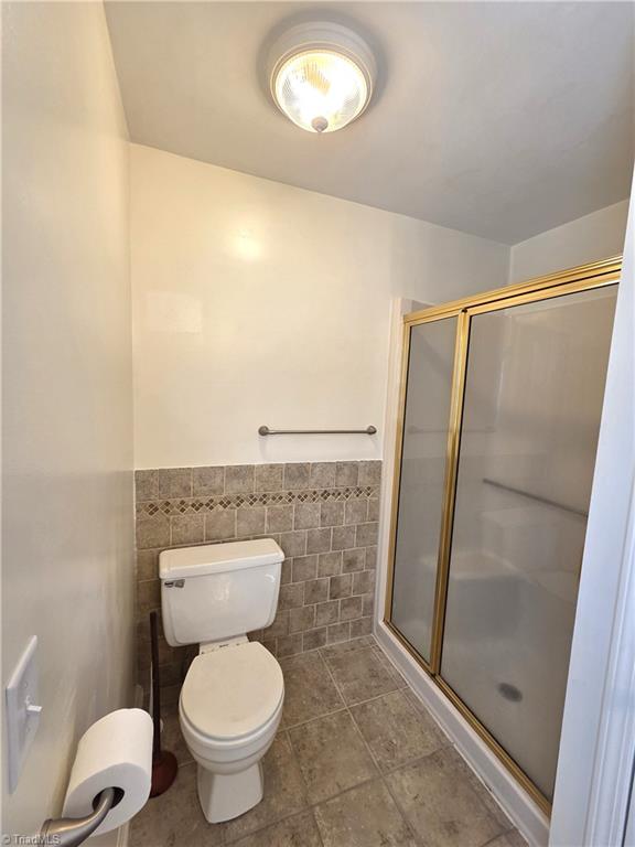 1461 Chestnut Grove Road King, NC 27021 - Photo 14 of 24
