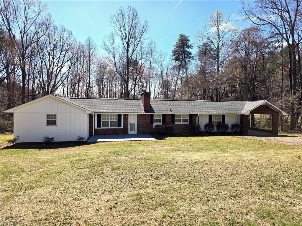 1461 Chestnut Grove Road King, NC 27021 - Photo 23 of 24