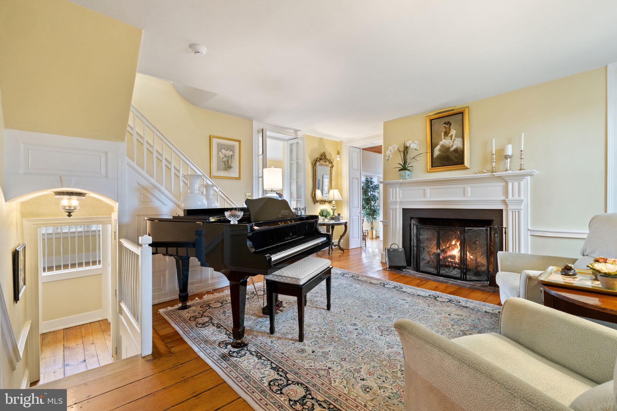 20385 Beaverdam Bridge Road Purcellville, VA 20132 - Photo 10 of 150 View into Parlor From Main Entrance.