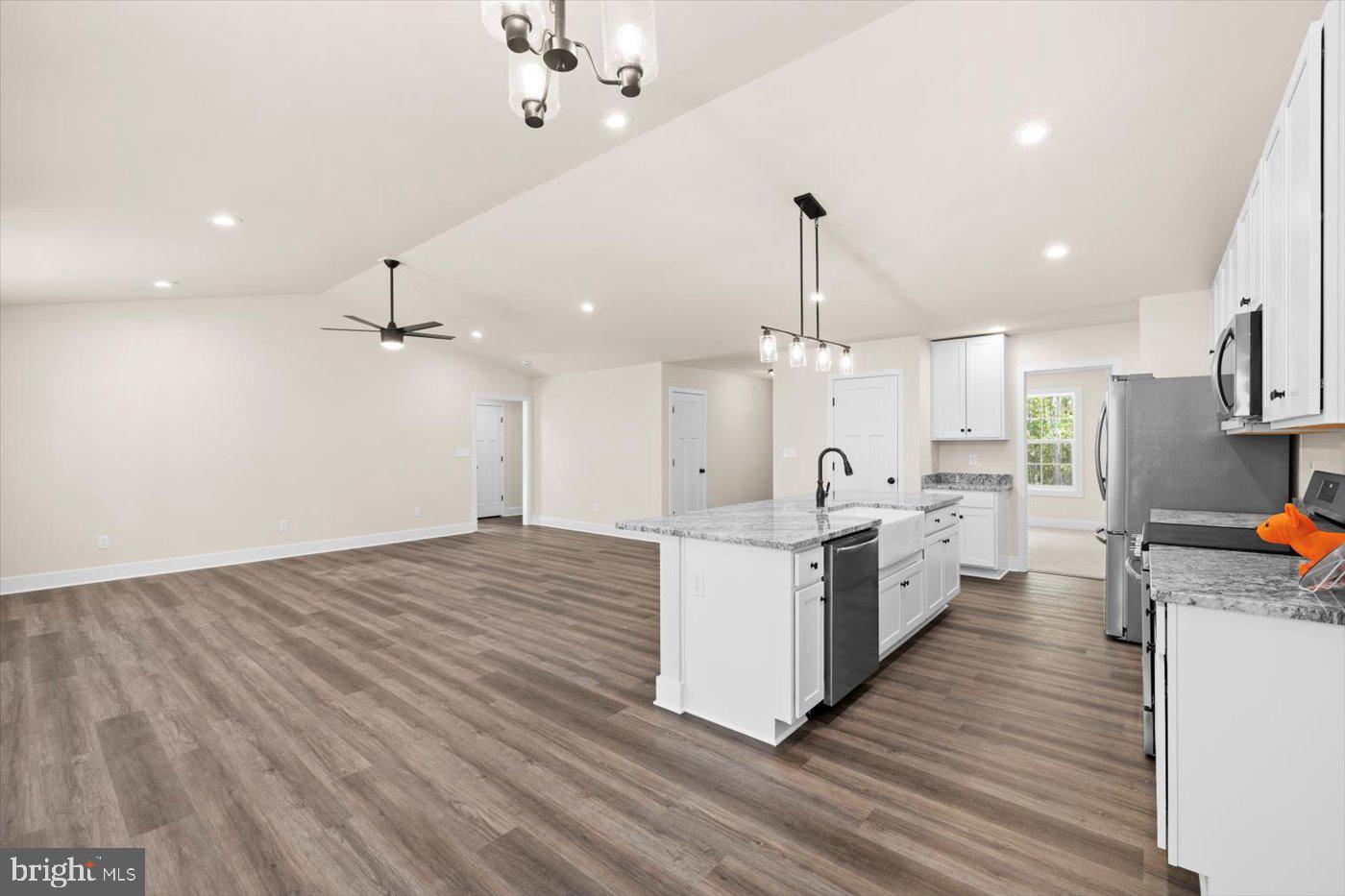 8425 Swan Woods Road Rhoadesville, VA 22542 - Photo 21 of 39 Image of previous home with simliar finishes