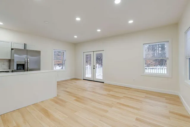 $324,999 | 4 Deer Crossing Road, Limerick, ME 04048