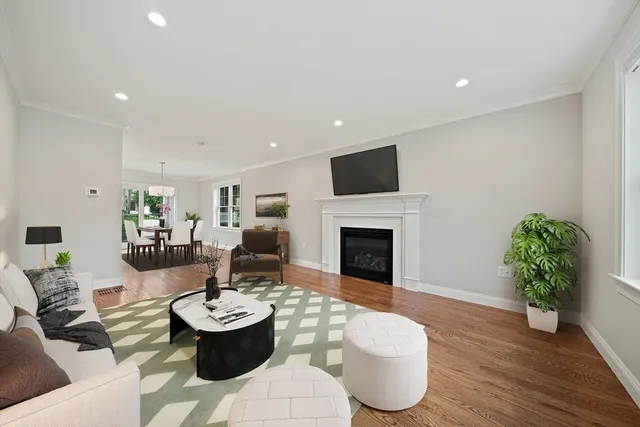 $5,000 | 15 Lakeview Avenue, Waltham, MA 02451