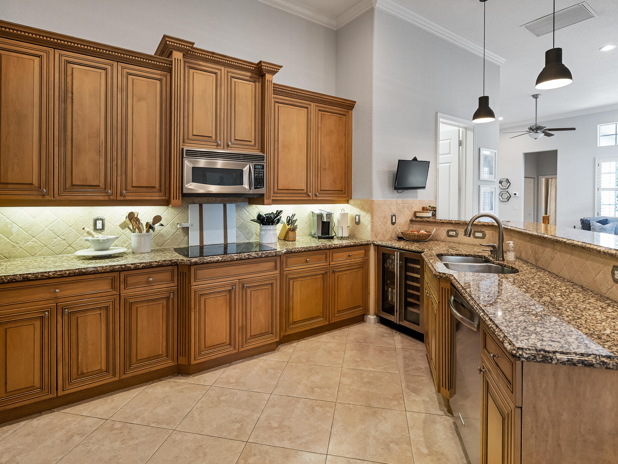 175 Via Rosina Jupiter, FL 33458 - Photo 13 of 63 Kitchen