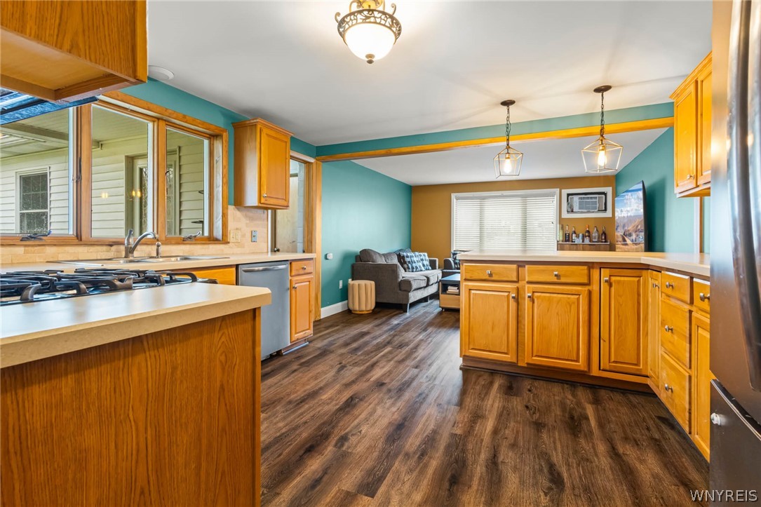 180 Clinton Street Bennington, NY 14037 - Photo 35 of 48 Lower unit Kitchen