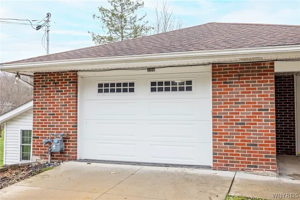 $239,900 | 180 Clinton Street, Bennington, NY 14037