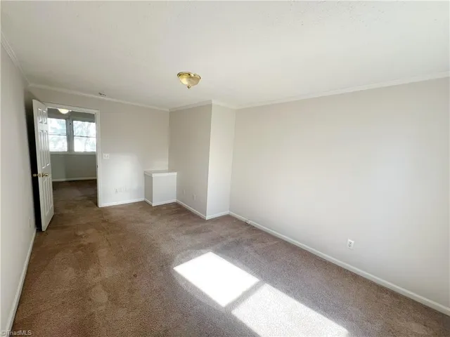 $1,525 | 823 Silver Avenue, Greensboro, NC 27403