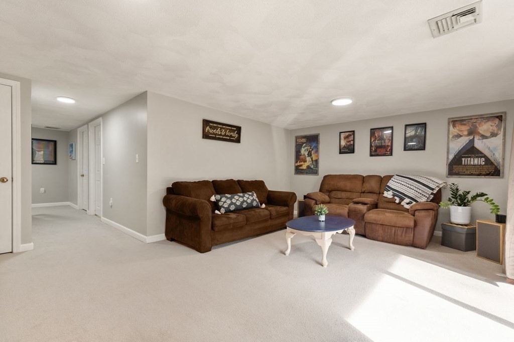16 Deer Path, Unit 5 Maynard, MA 01754 - Photo 21 of 30 Gallery Image 21