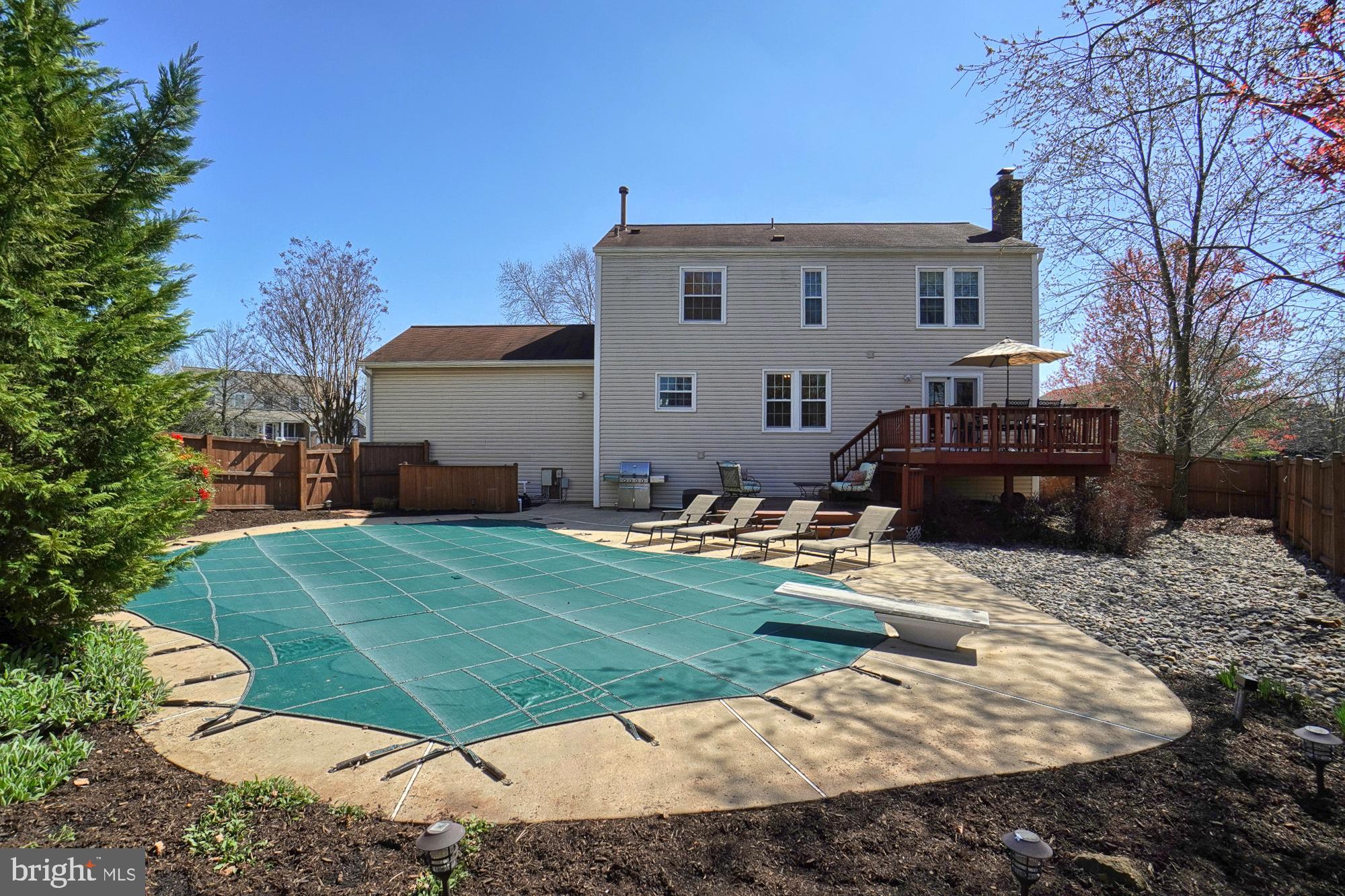 17233 Spates Hill Road Poolesville, MD 20837 - Photo 16 of 66 Your staycation home!