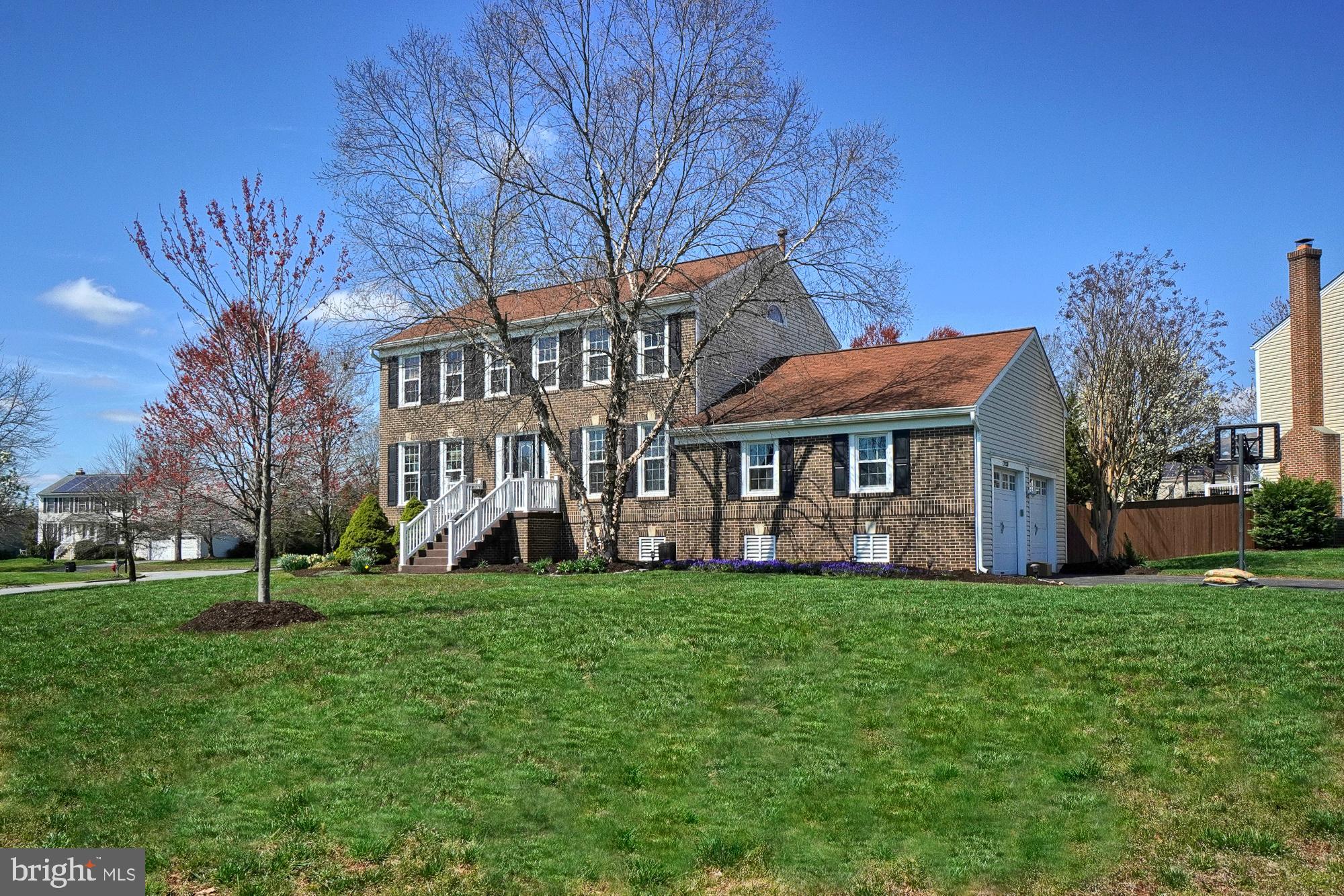 17233 Spates Hill Road Poolesville, MD 20837 - Photo 2 of 66 Gorgeous landscaping and curb appeal
