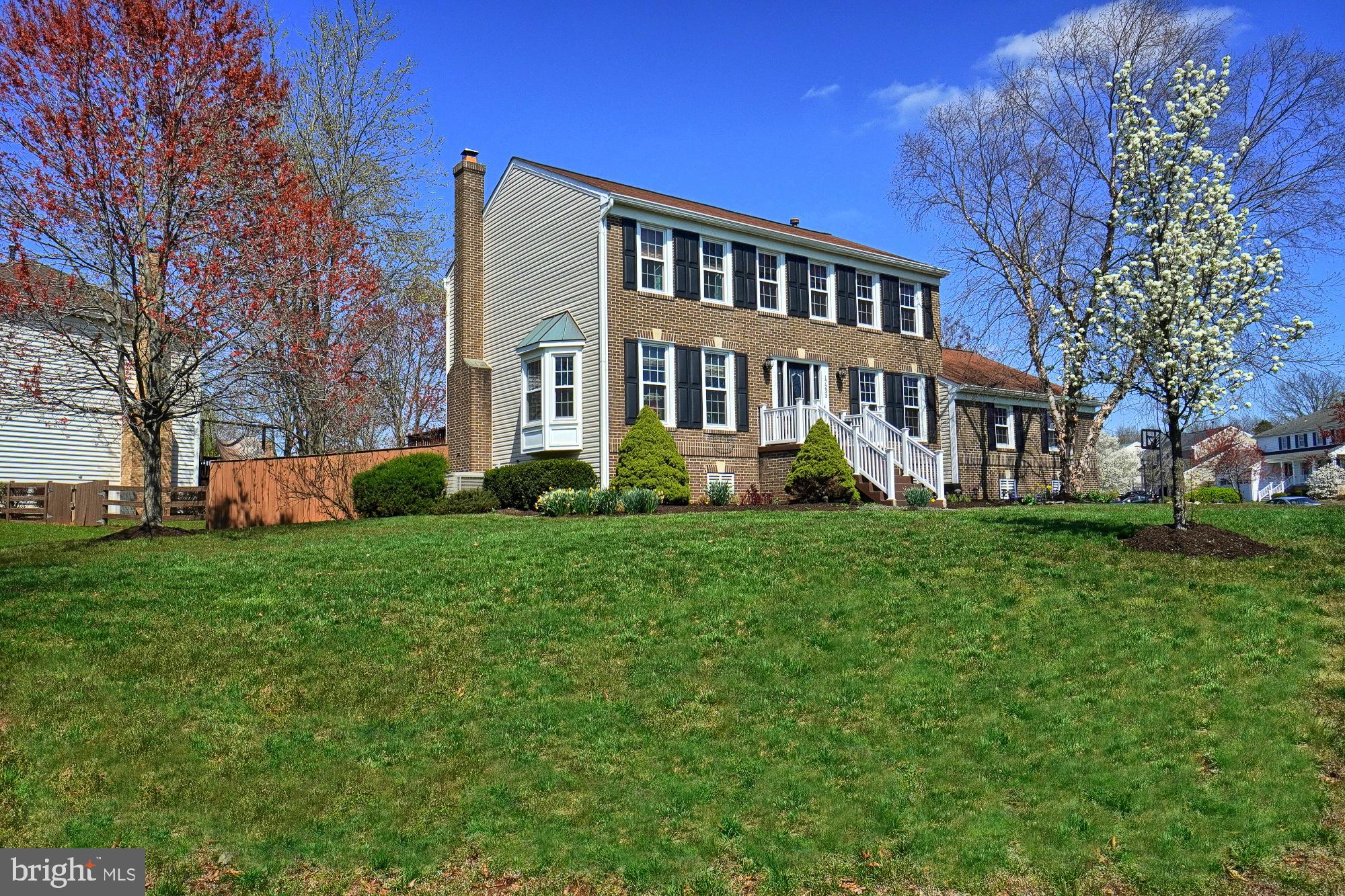 17233 Spates Hill Road Poolesville, MD 20837 - Photo 3 of 66 Well-maintained and updated