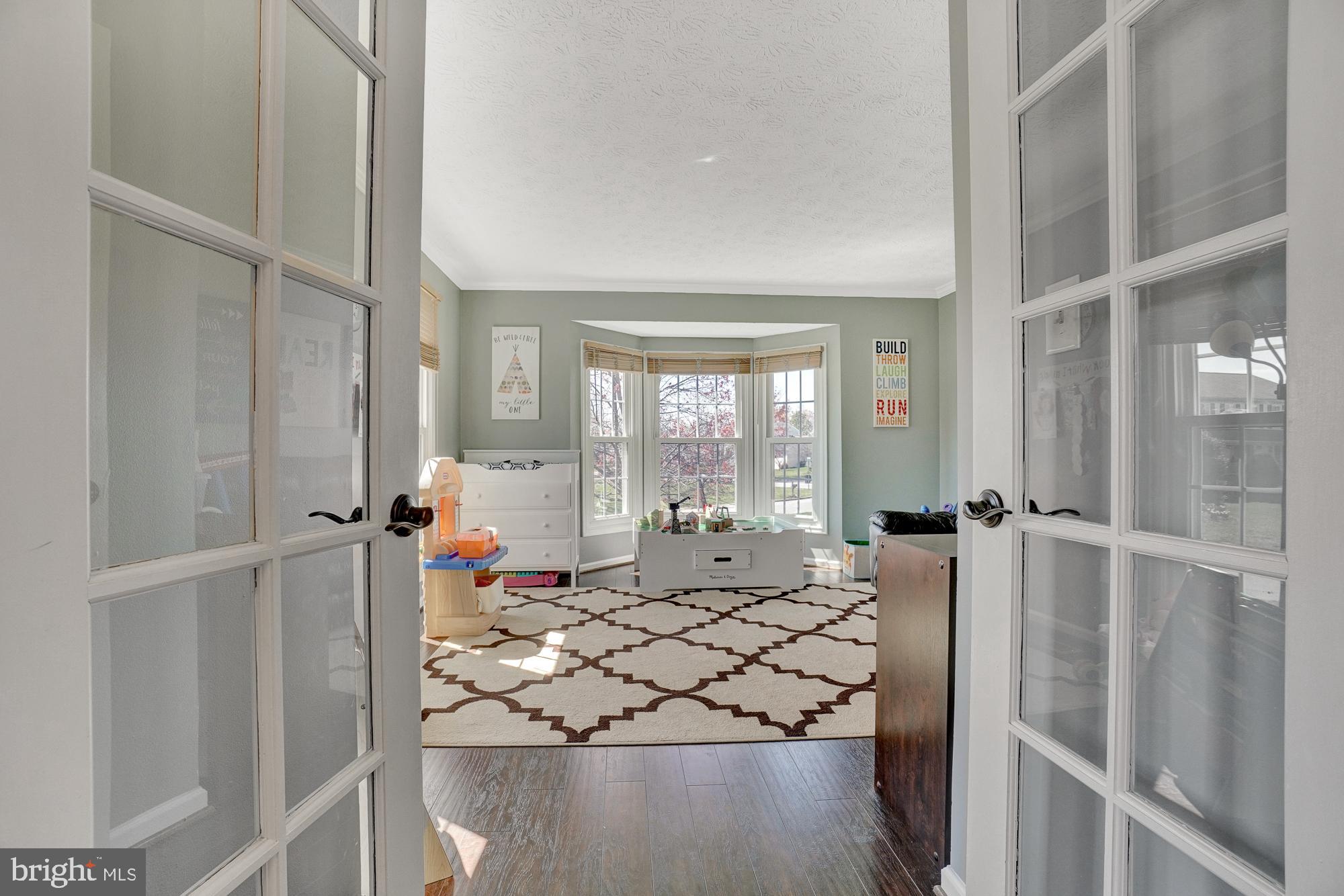17233 Spates Hill Road Poolesville, MD 20837 - Photo 34 of 66 Front room for living, play, or office space!