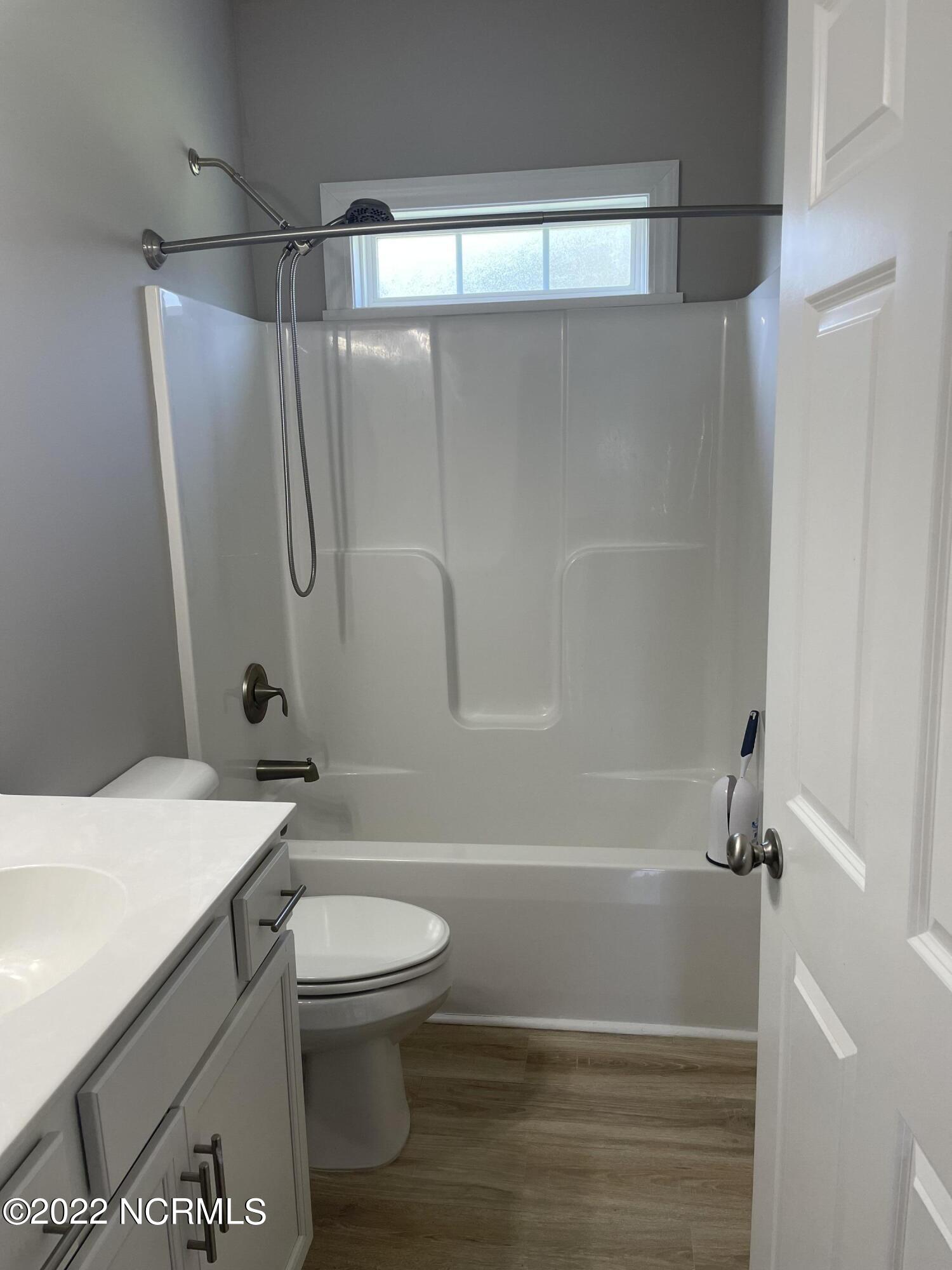 1393 Temples Point Road Havelock, NC 28532 - Photo 26 of 27 Hall Bath